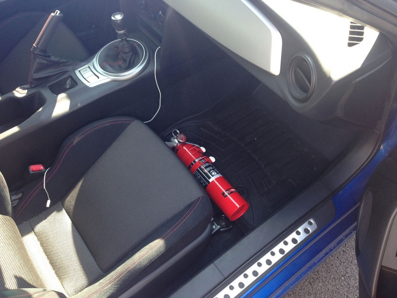 How To Mount Fire Extinguisher In Car Bracketeer Review Point Me By